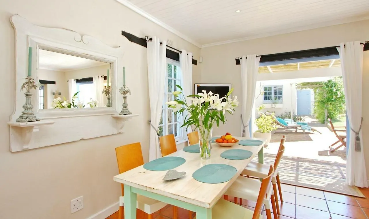 Hout Bay Beach Cottage 0*, Hout Bay South Africa