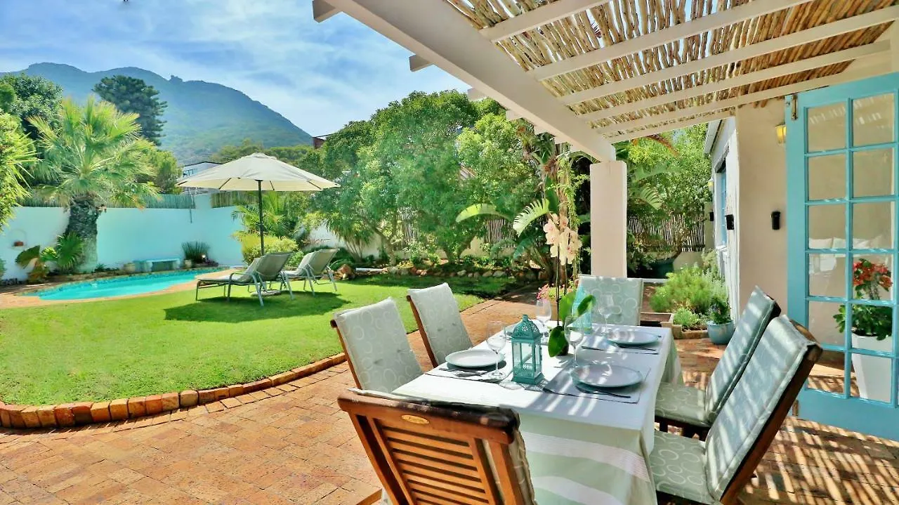 Hout Bay Beach Cottage Holiday home